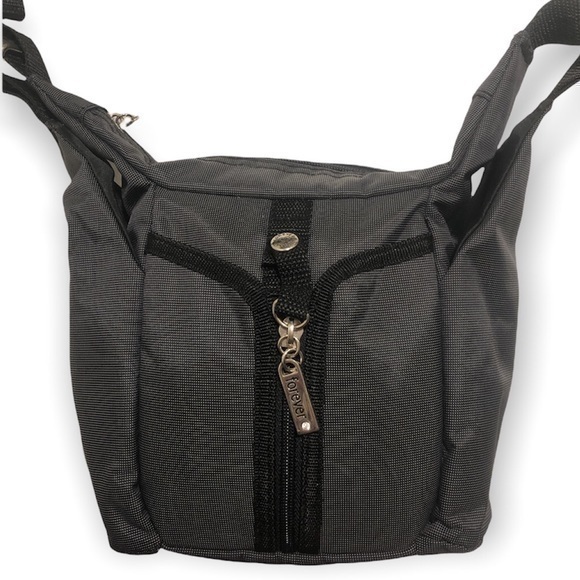 Fossil forever nylon crossbody bag - Picture 1 of 11
